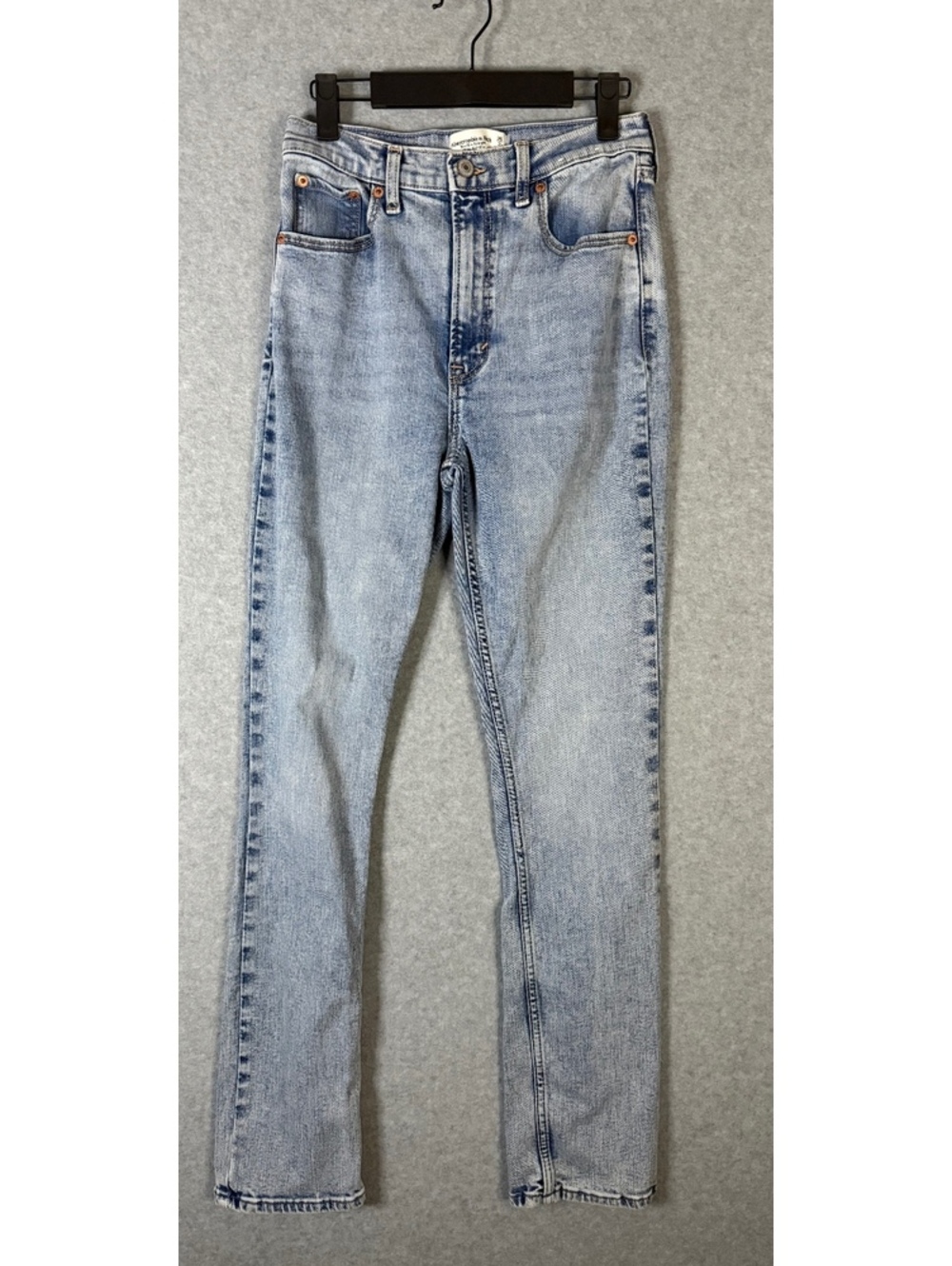 Abercrombie & Fitch Slim Straight Leg High Rise 26